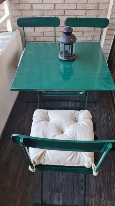 Precioso Piso, Luminoso Y Calido En Santander, Con Parking Gratuito Con Acceso Directo Al Piso Apartamento *